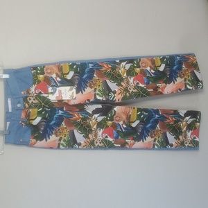 Levi's X FARM Ribcage Cropped Tropical Animal Print Jeans Size 27 NWT